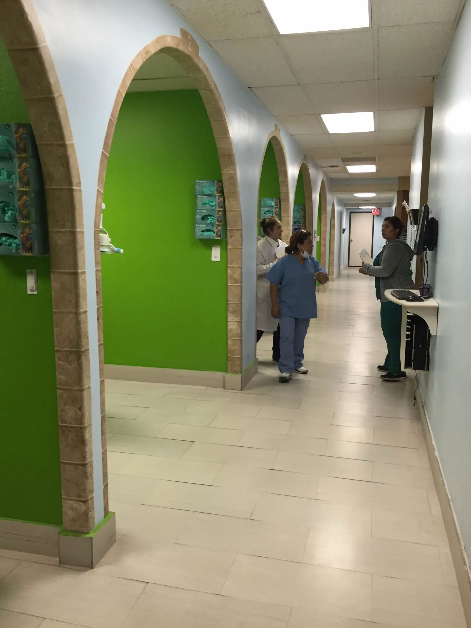 Cosmetic Dentist in Panorama City