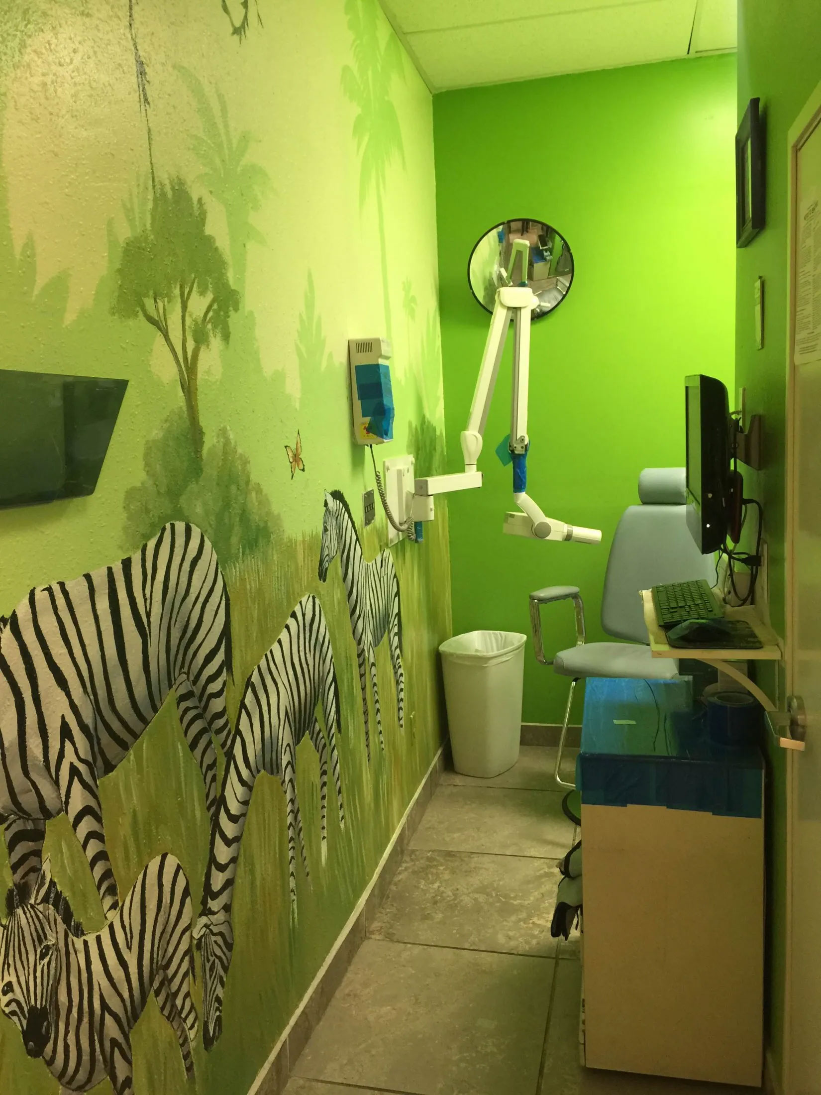 Pediatric Dentist in South Gate