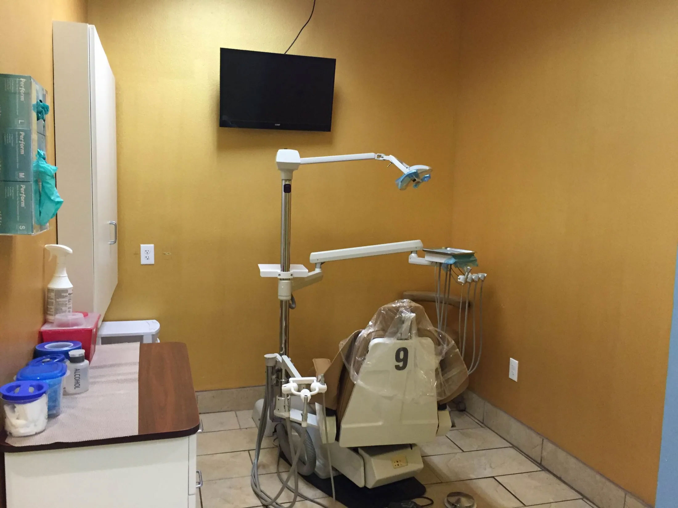 Pediatric Dentist in South Gate