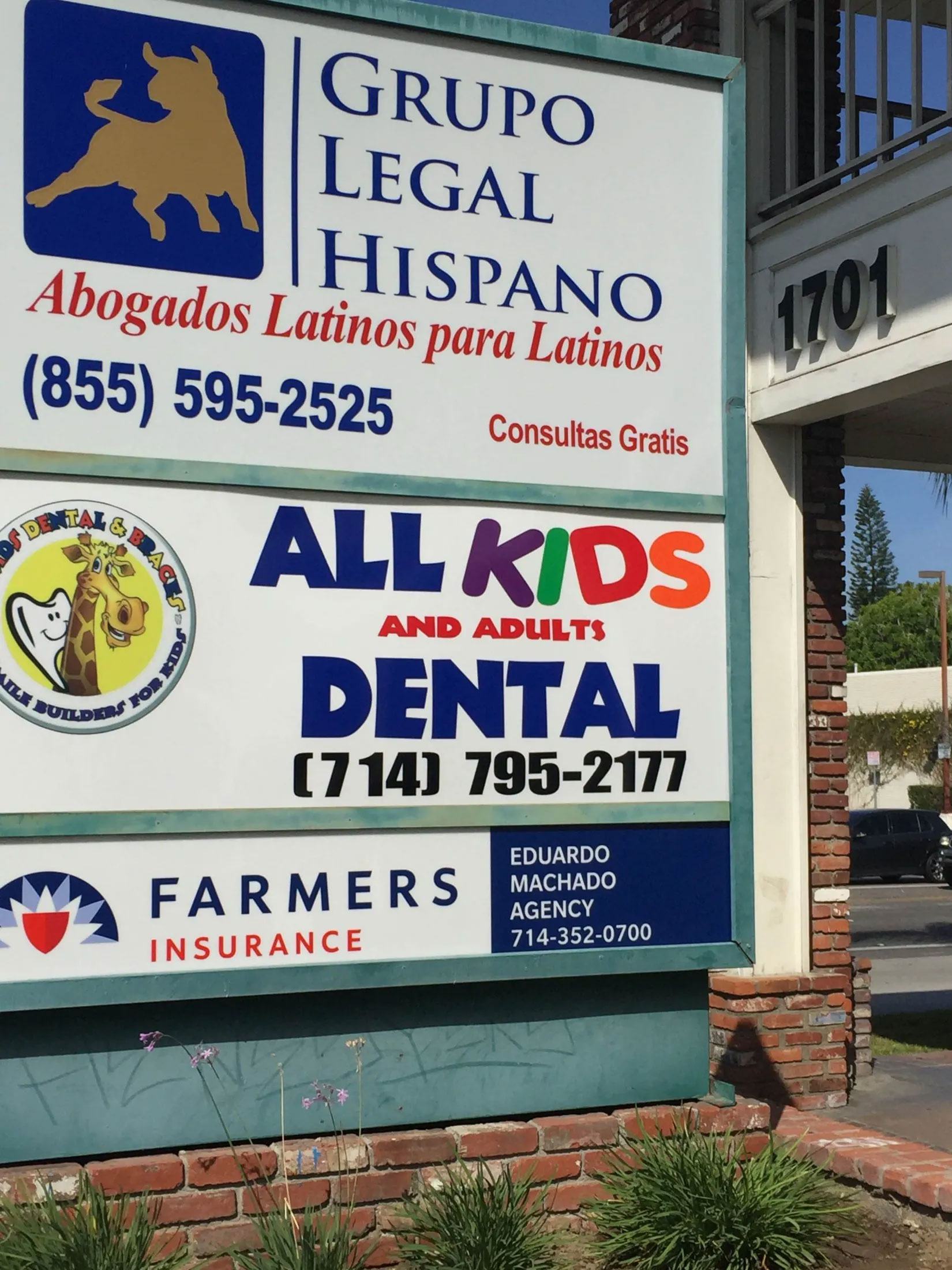 Children's Dental Office in Panorama City